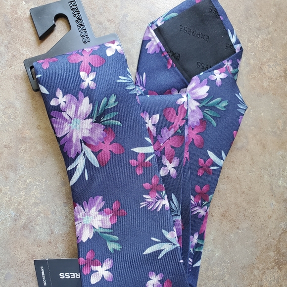 Express Men Ties - Picture 5 of 7